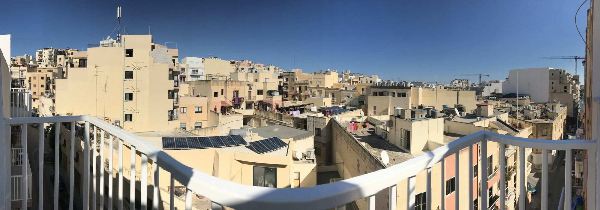 Готель Isola Del Mar Gzira Екстер'єр фото